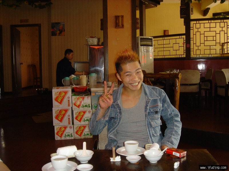 20070401_2fbd15da4dbbcb8e14314JPdY4Z2LqjU.jpg